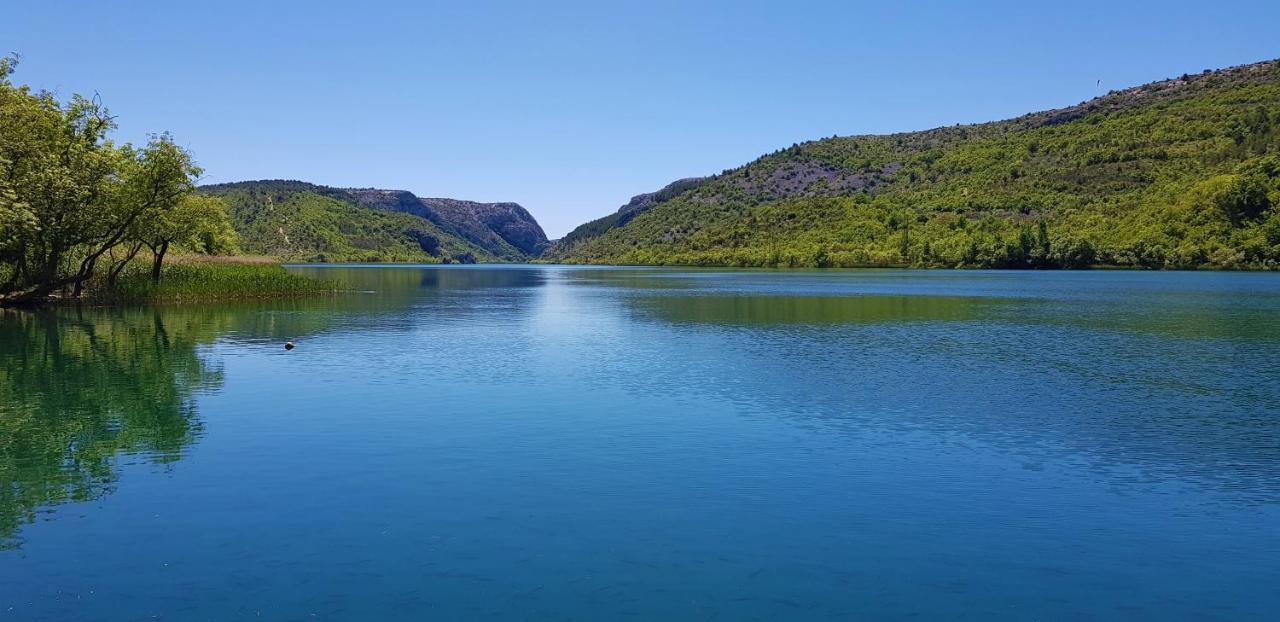 Готель Adriasobe Водице Екстер'єр фото